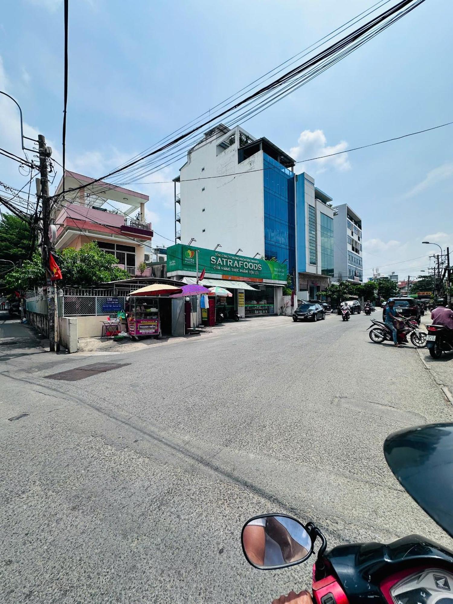 Tan Cang Riverside